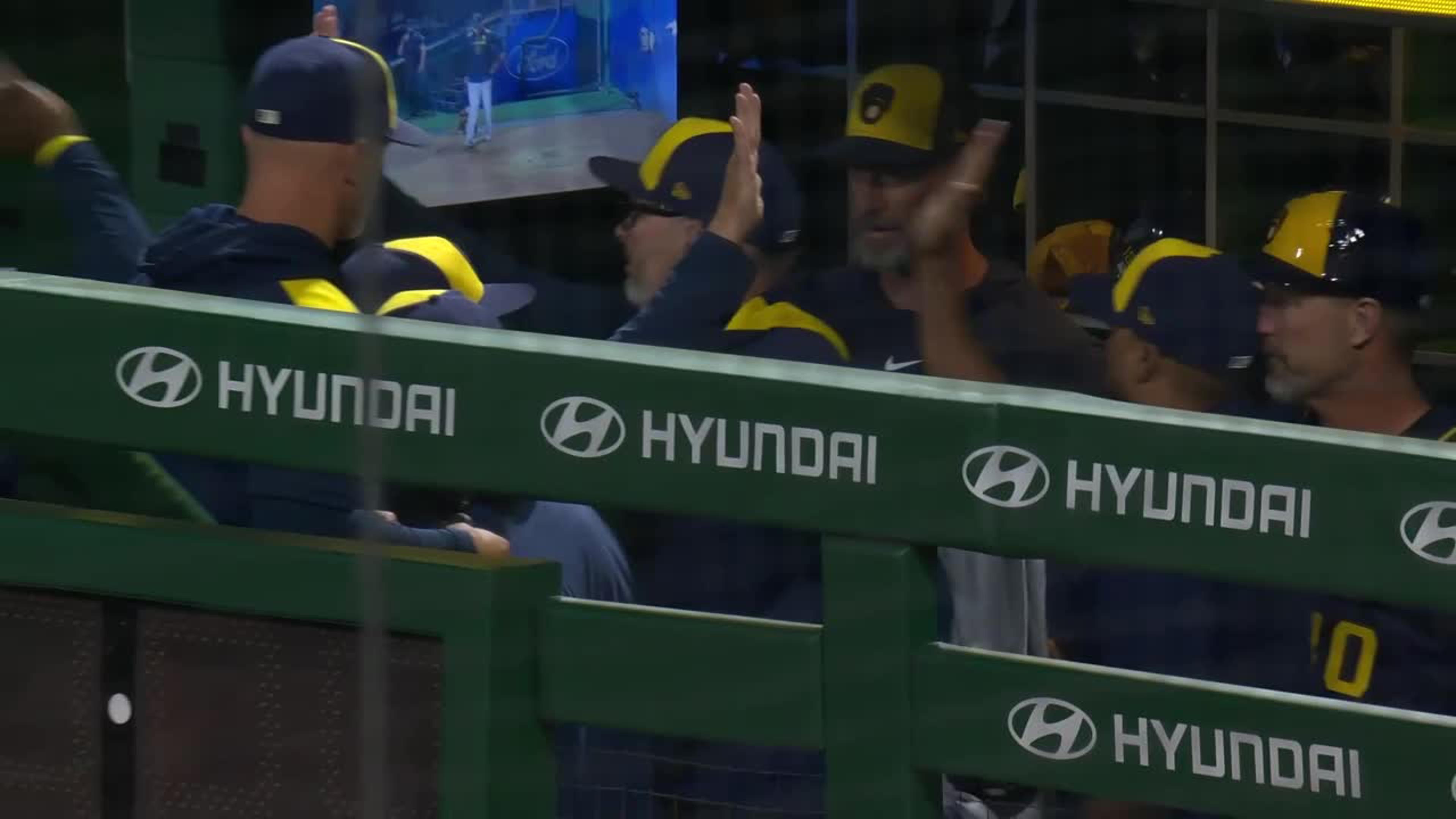 Pittsburgh Pirates vs. Milwaukee Brewers - September 06, 2025 | Live