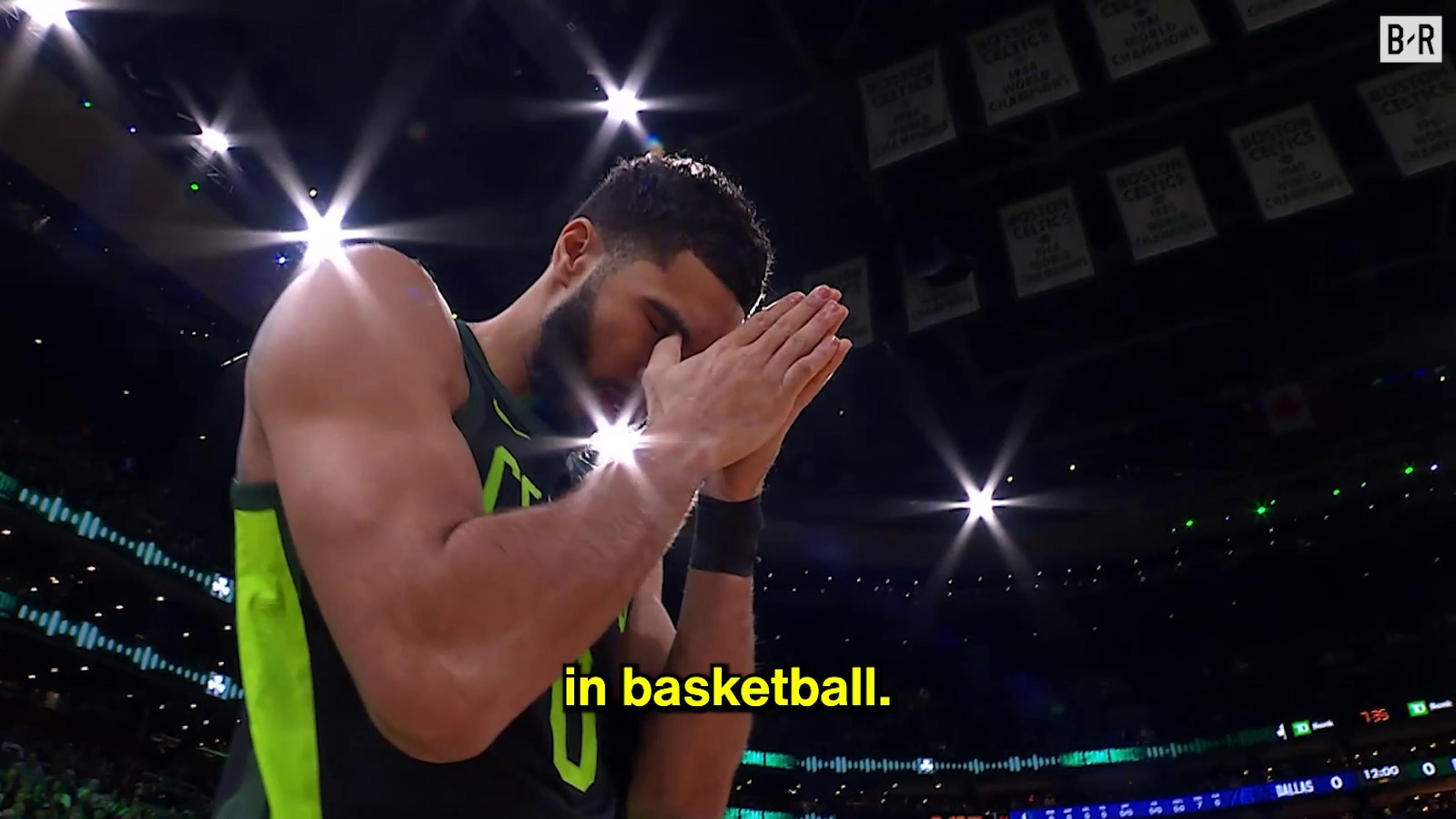 Stefon Diggs Reportedly Released by Patriots, WR Thanks NE For 'Hell of ...